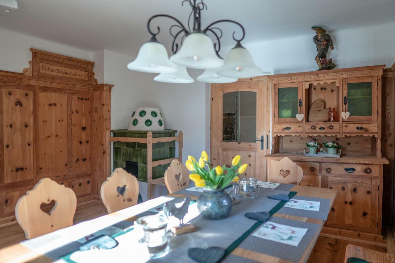 Traditionell-modernes Haus In Hoetting Hébergement de vacances